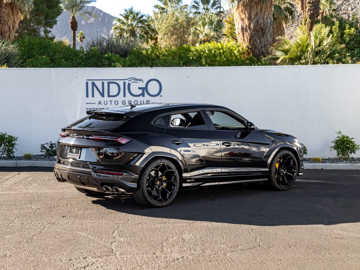 2024 Lamborghini Urus Performante