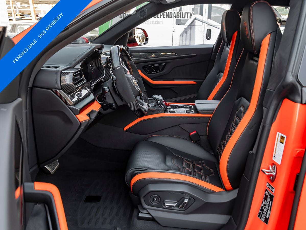 2025 Lamborghini Urus SE - Photo 15