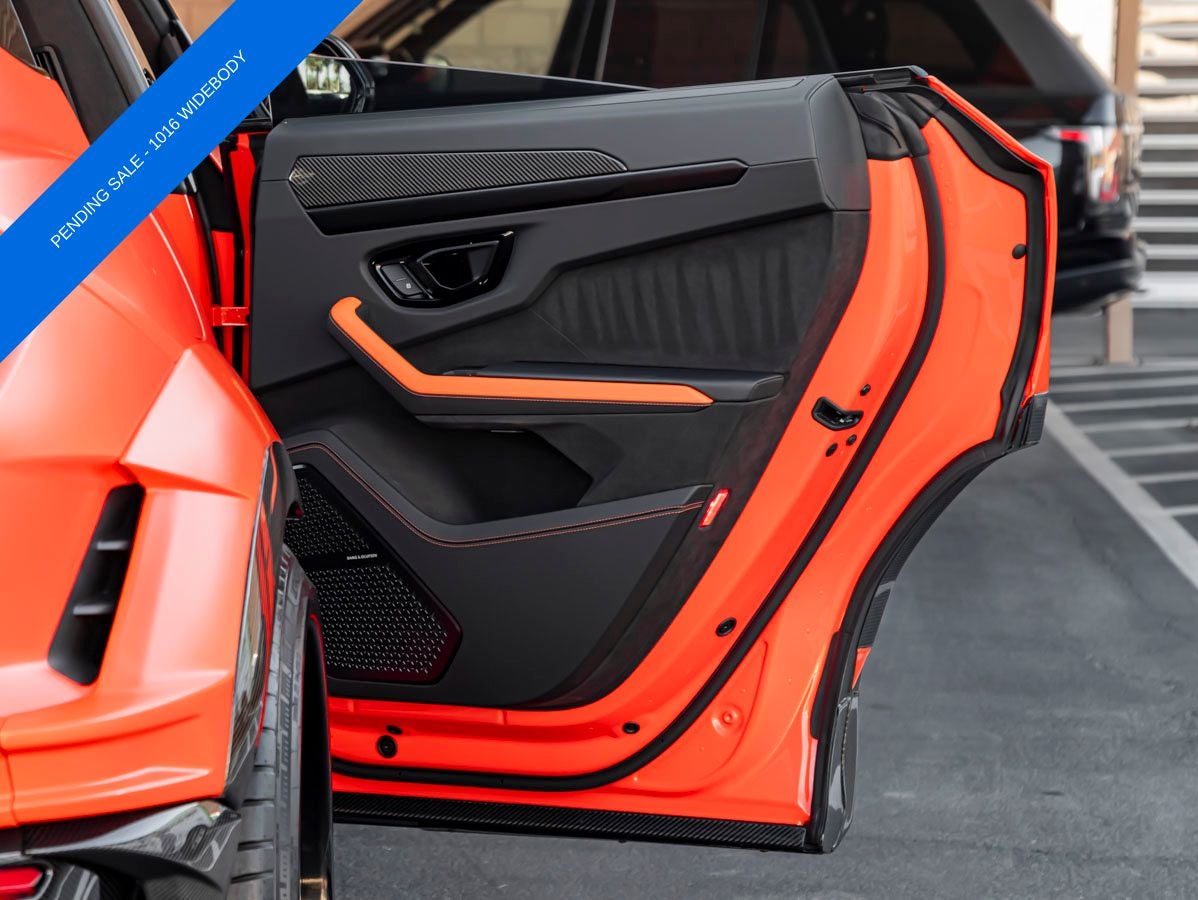 2025 Lamborghini Urus SE - Photo 28