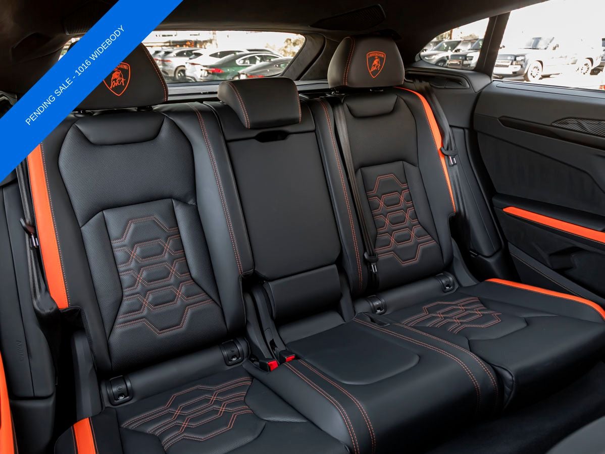 2025 Lamborghini Urus SE - Photo 29