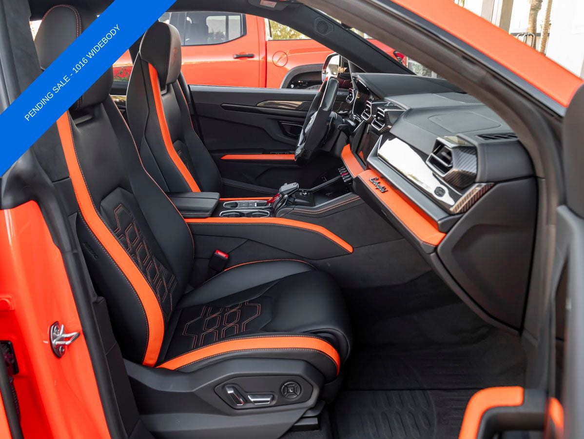 2025 Lamborghini Urus SE - Photo 32