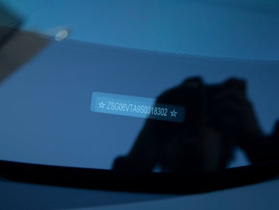 2025 Ferrari Purosangue Base