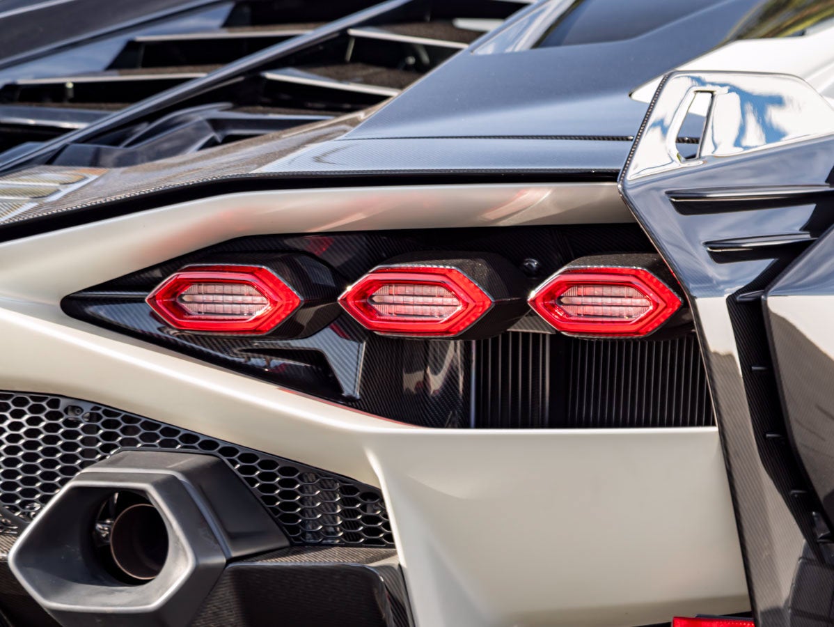 2021 Lamborghini Sian Base