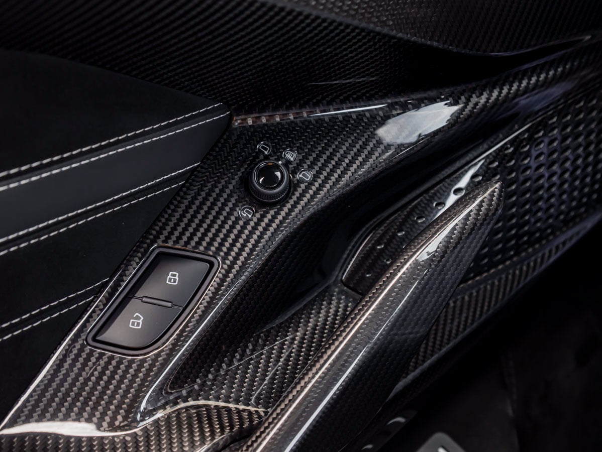 2021 Lamborghini Sian Base