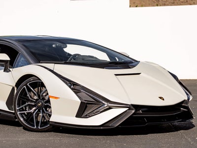 2021 Lamborghini Sian Base