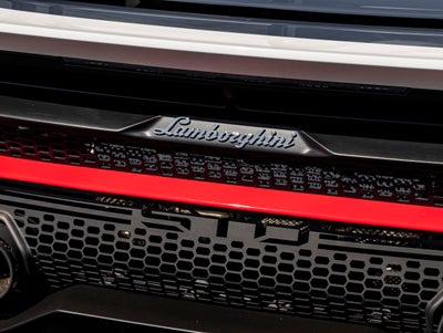2024 Lamborghini Huracan STO Base
