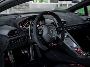 2024 Lamborghini Huracan STO