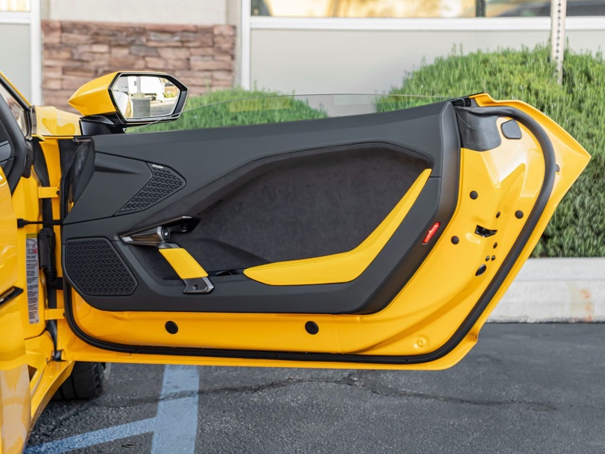 2026 Lamborghini Temarario Base