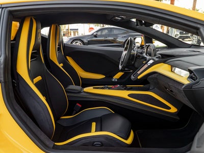 2026 Lamborghini Temarario Base