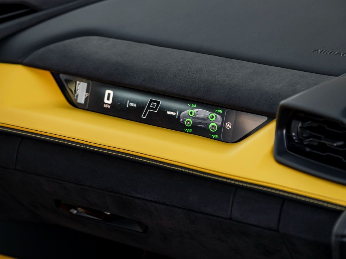 2026 Lamborghini Temarario Base