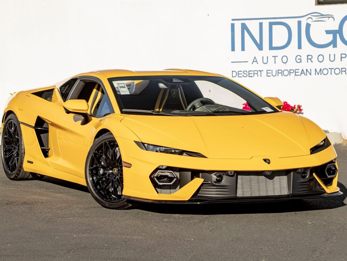 2026 Lamborghini Temarario Base