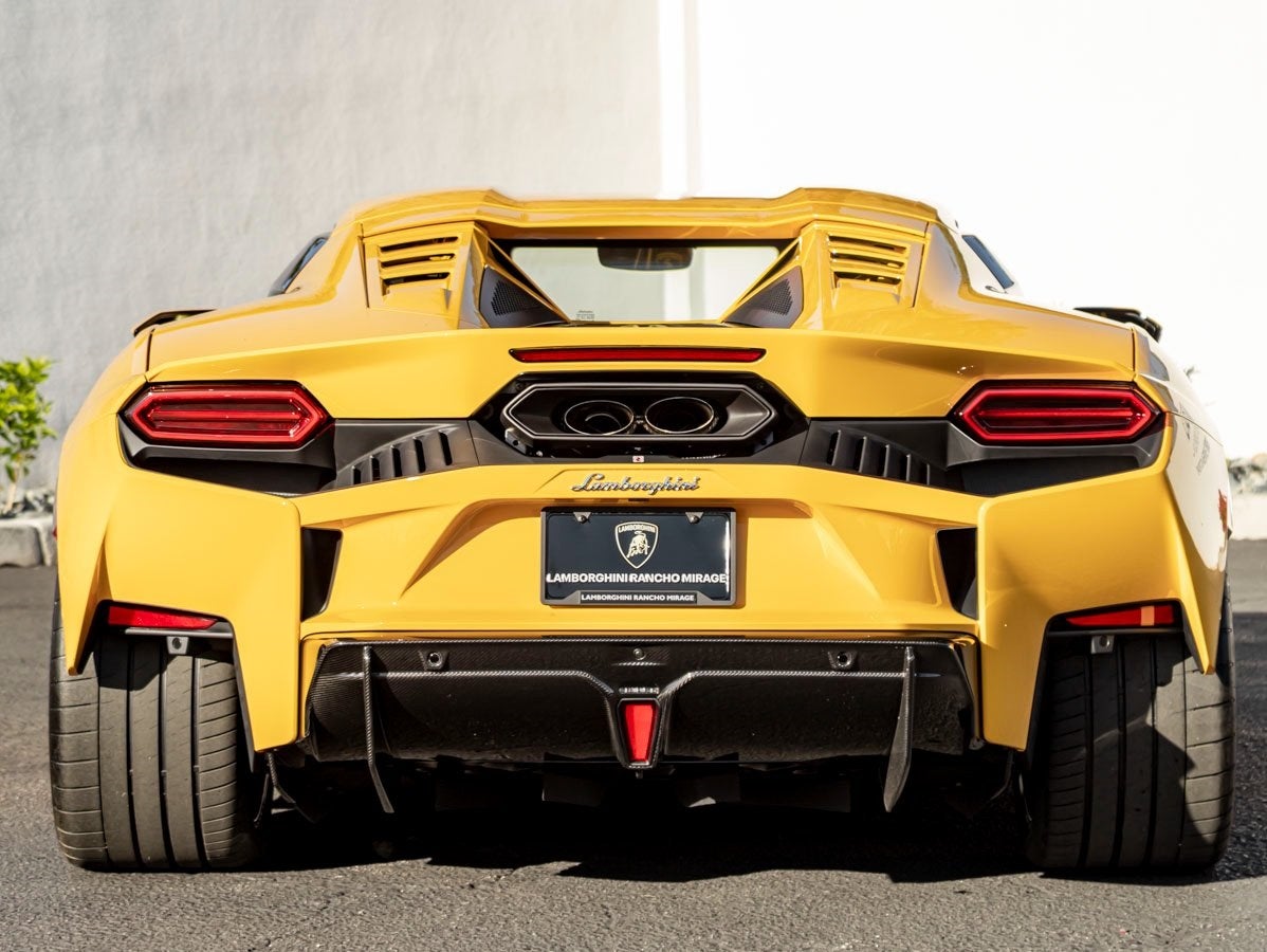 2026 Lamborghini Temarario Base