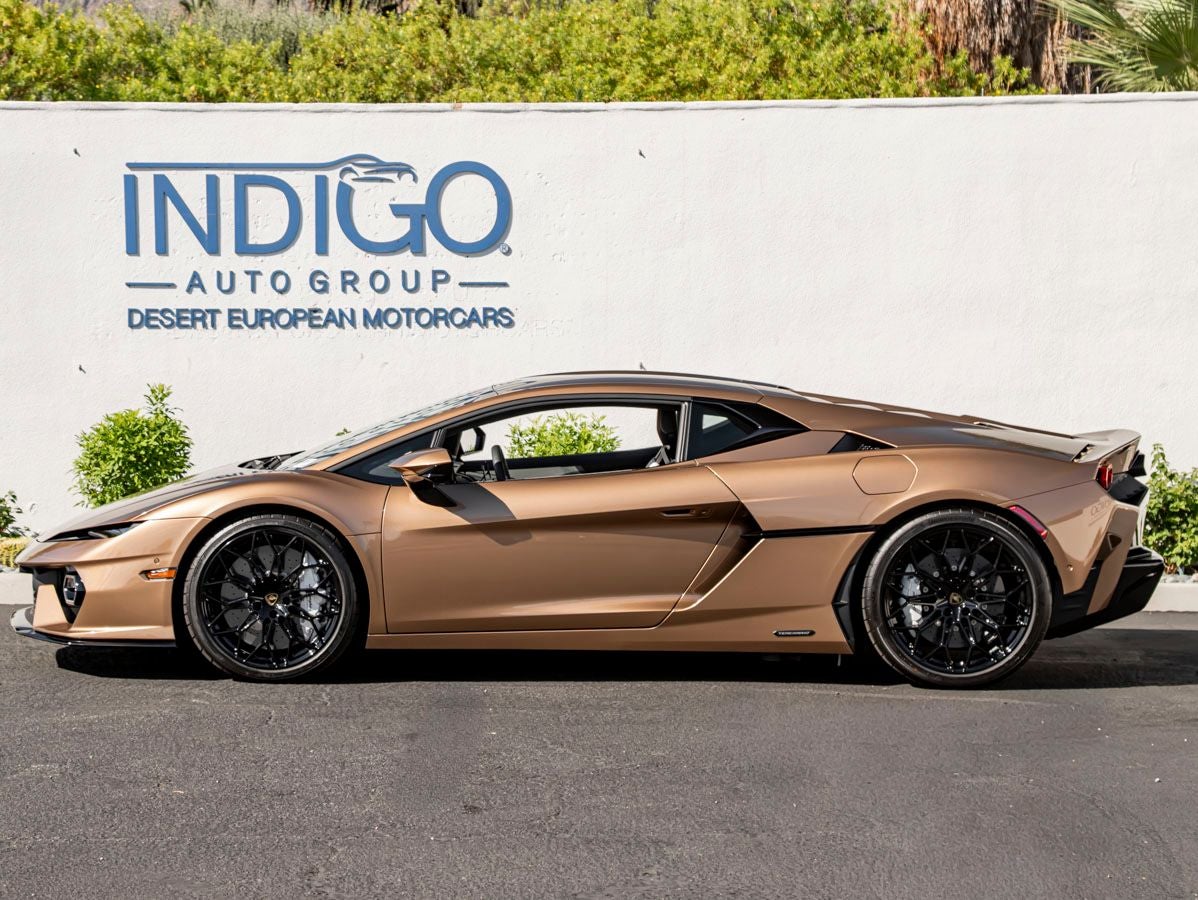 2026 Lamborghini Temerario Base
