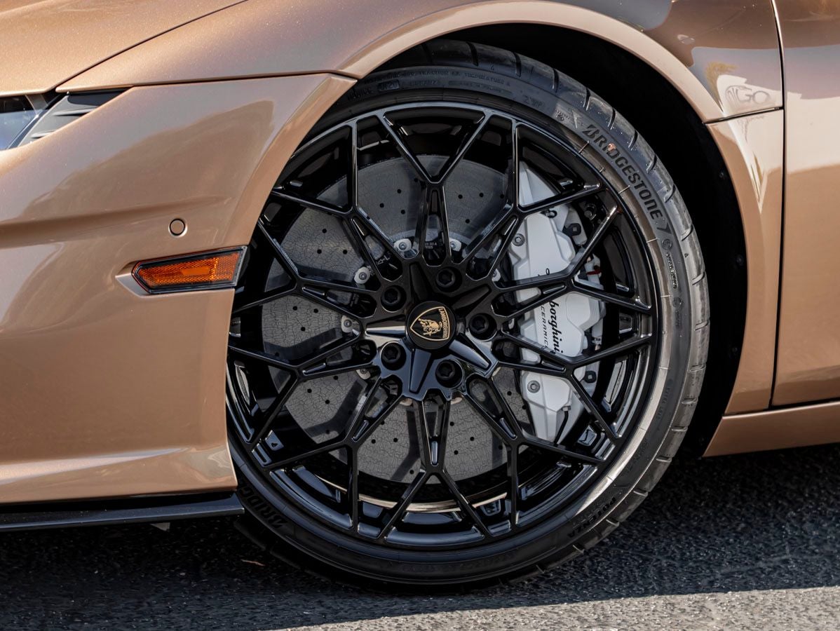 2026 Lamborghini Temerario Base