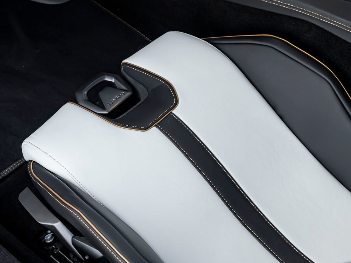 2026 Lamborghini Temerario Base