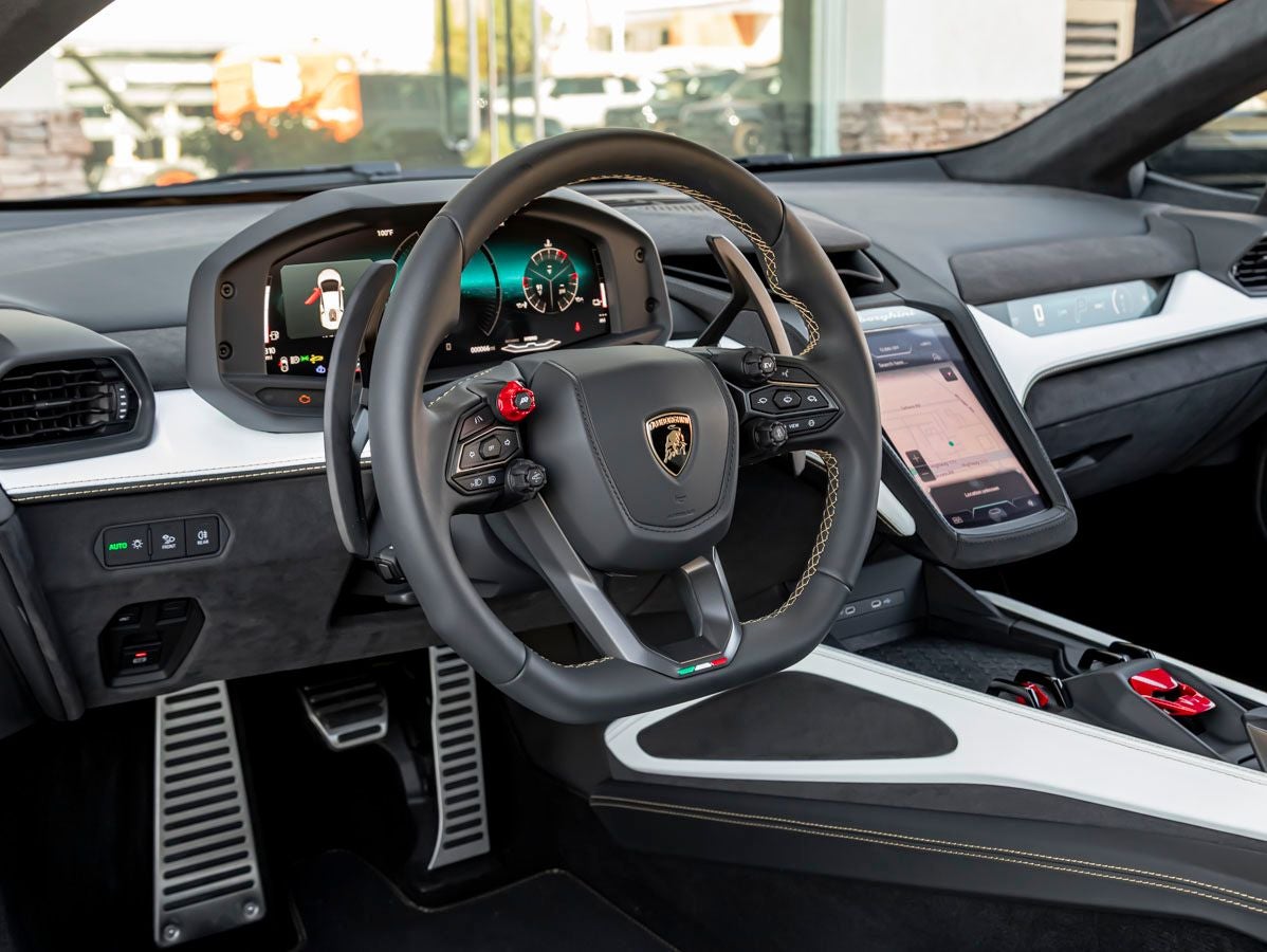 2026 Lamborghini Temerario Base