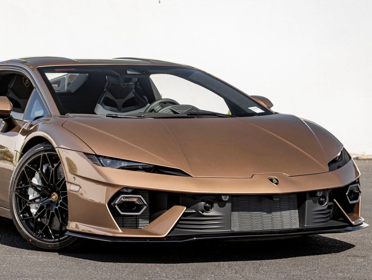 2026 Lamborghini Temerario Base