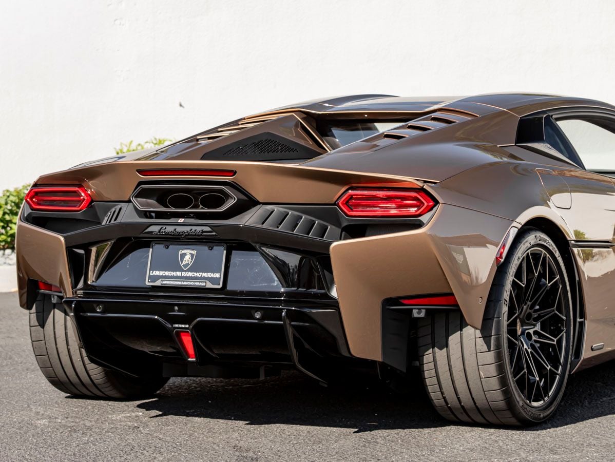 2026 Lamborghini Temerario Base