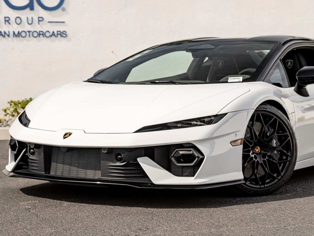 2026 Lamborghini Temerario Base