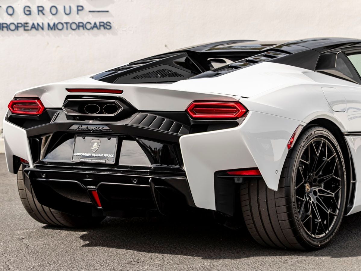 2026 Lamborghini Temerario Base