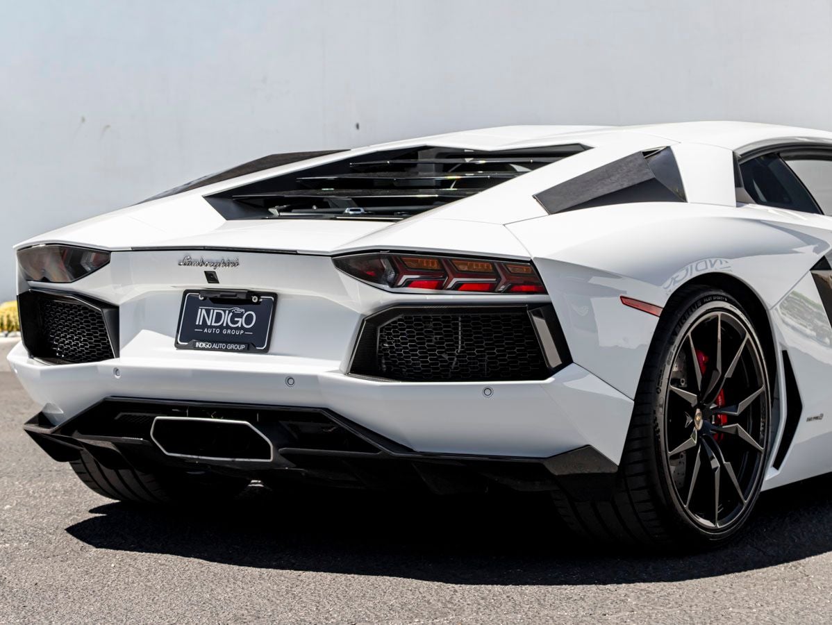 2014 Lamborghini Aventador Base