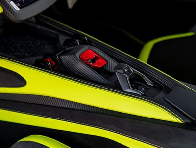 2025 Lamborghini Revuelto Base