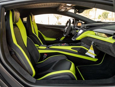 2025 Lamborghini Revuelto Base