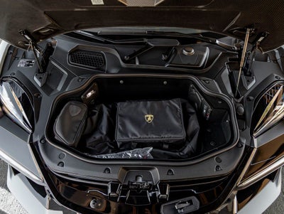 2025 Lamborghini Revuelto Base