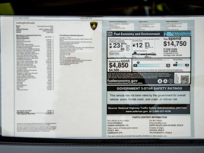 2025 Lamborghini Revuelto Base