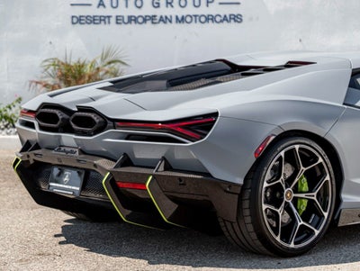 2025 Lamborghini Revuelto Base