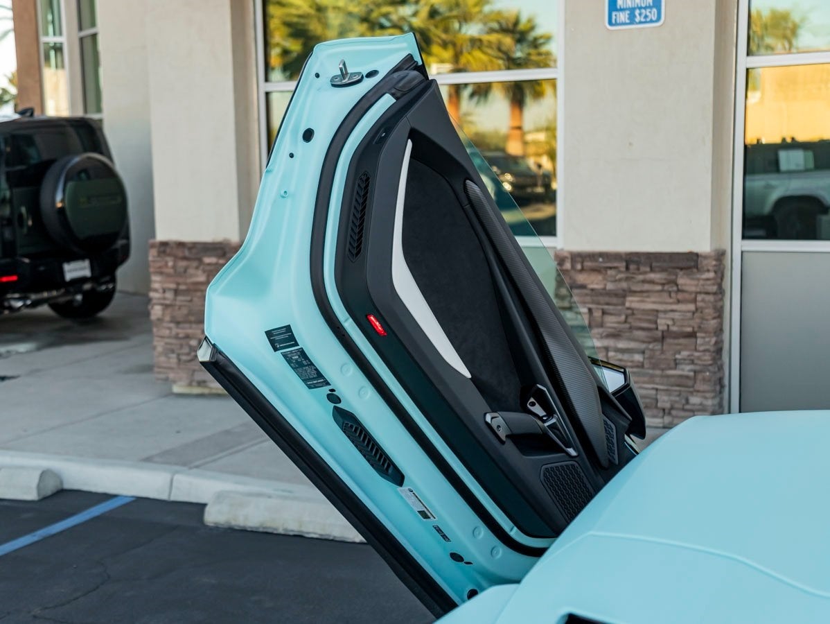 2026 Lamborghini Revuelto Base