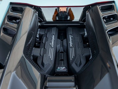 2026 Lamborghini Revuelto Base