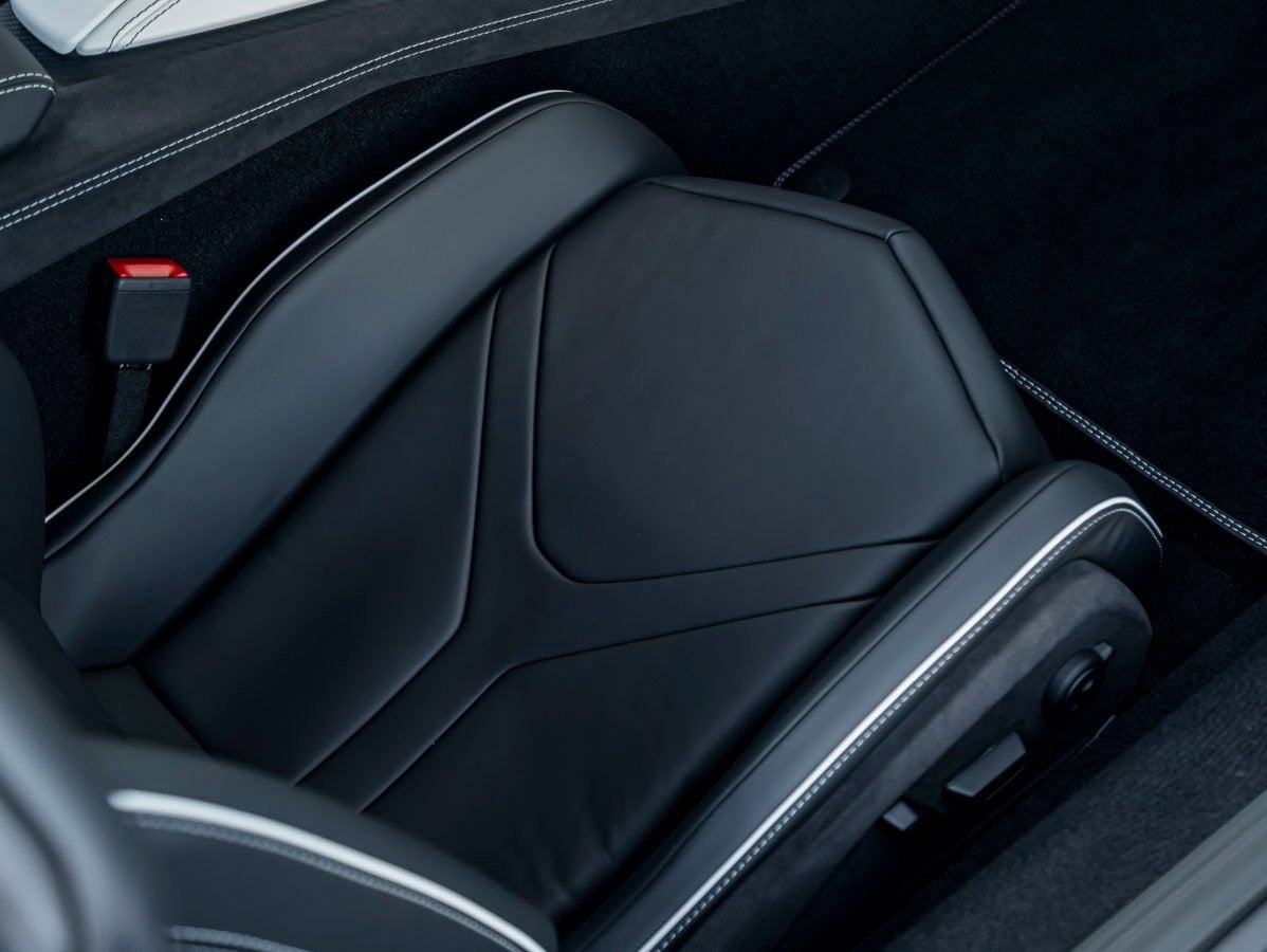 2026 Lamborghini Revuelto Base