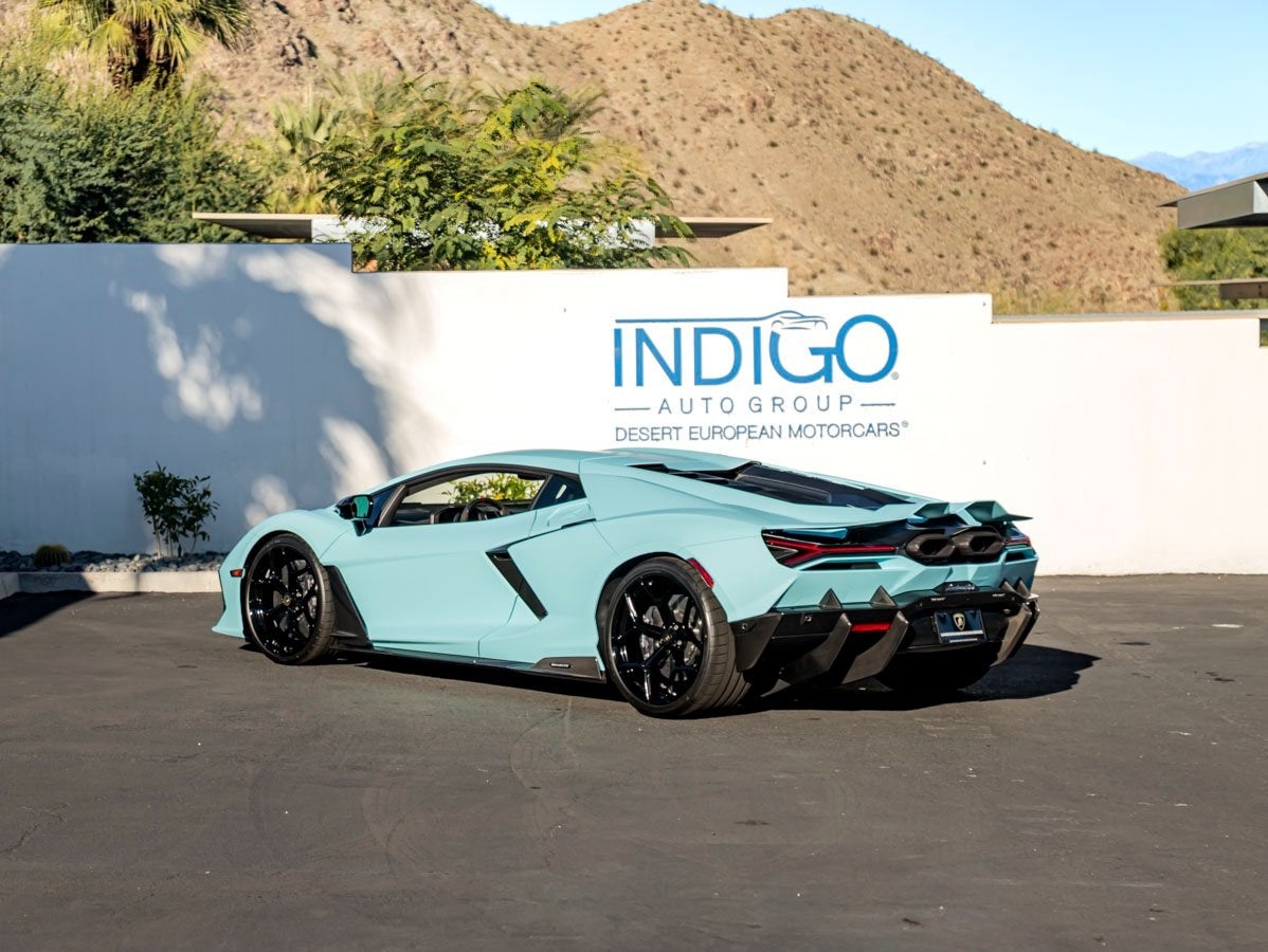 2026 Lamborghini Revuelto Base