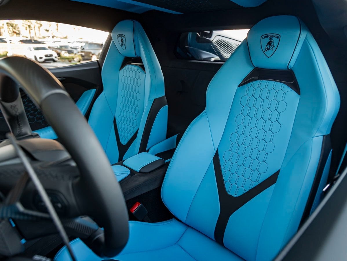 2026 Lamborghini Revuelto Base