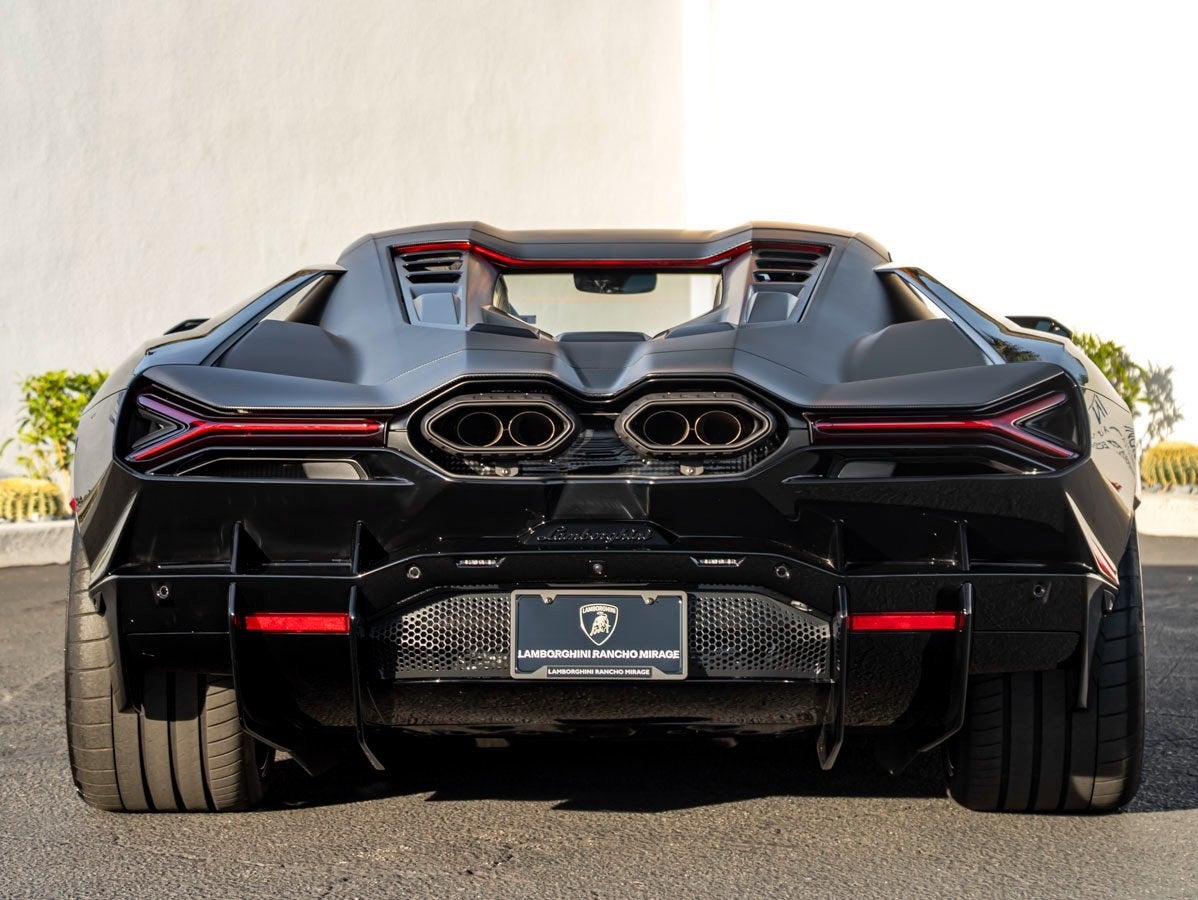 2026 Lamborghini Revuelto Base