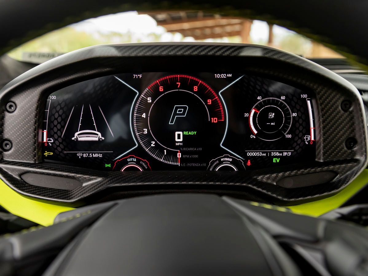 2026 Lamborghini Revuelto Base