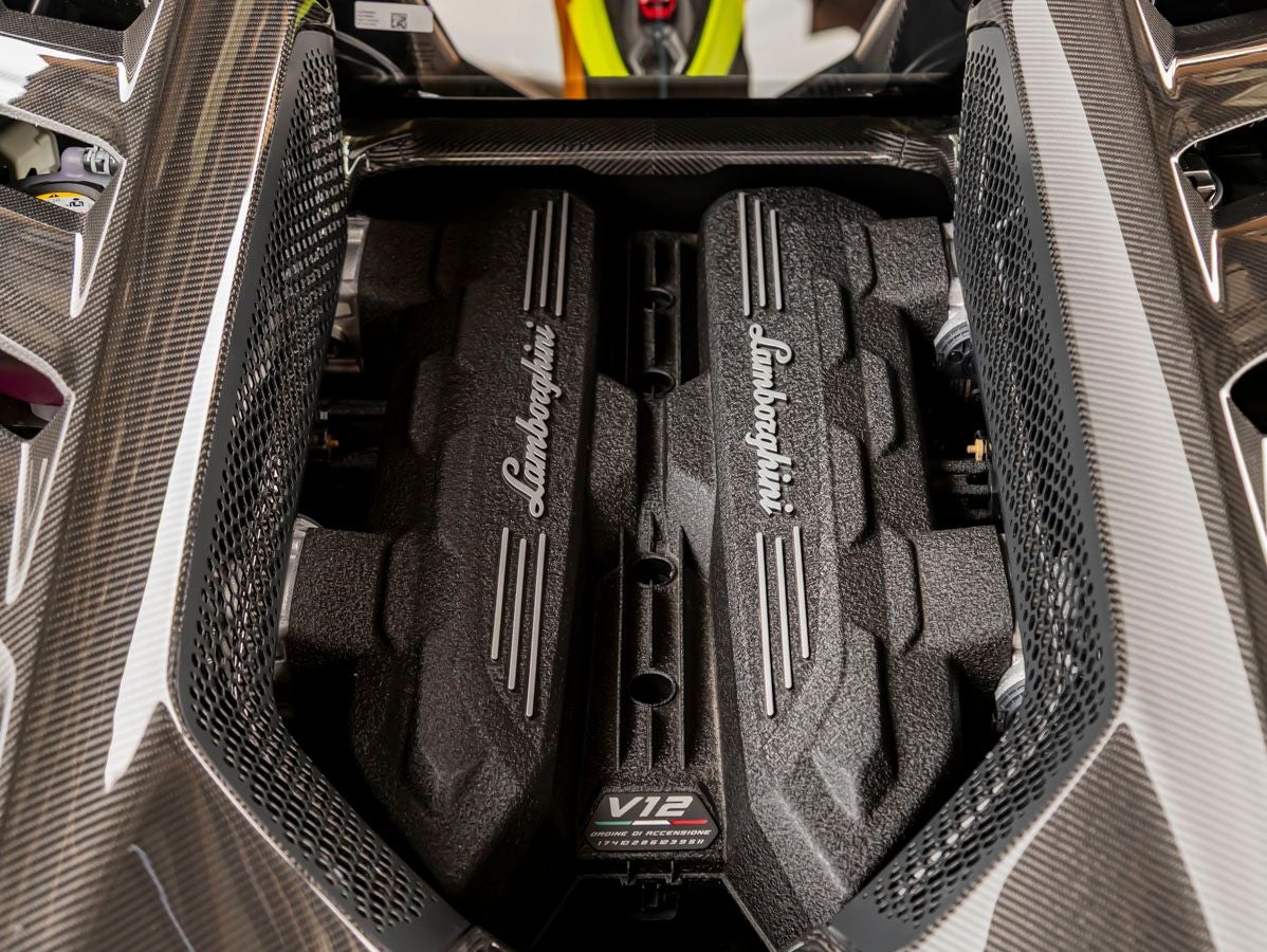2026 Lamborghini Revuelto Base