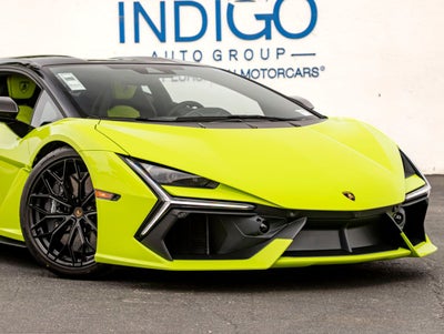2026 Lamborghini Revuelto Base