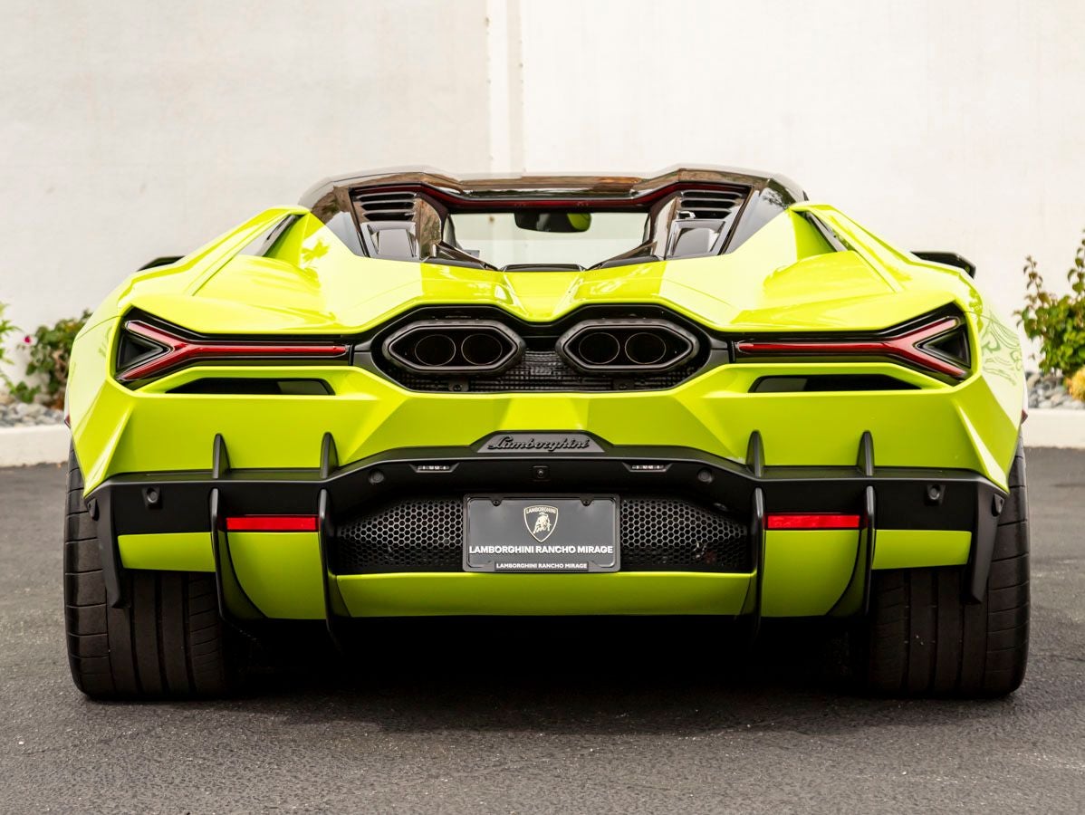 2026 Lamborghini Revuelto Base