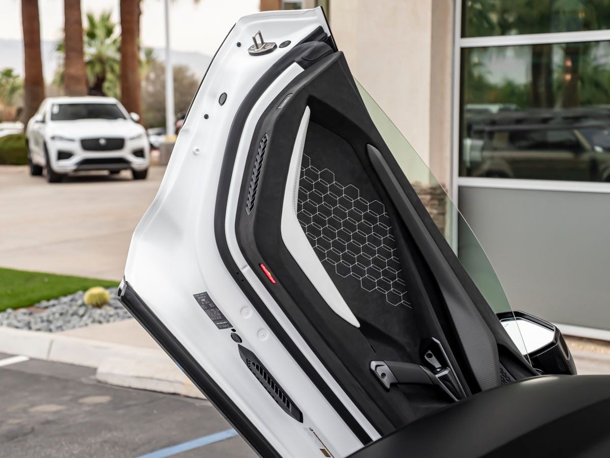 2026 Lamborghini Revuelto Base