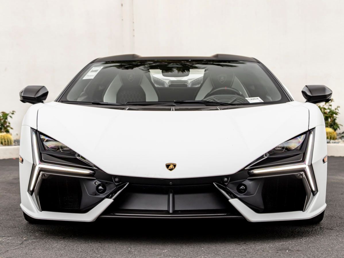 2026 Lamborghini Revuelto Base