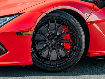 2026 Lamborghini Revuelto Base