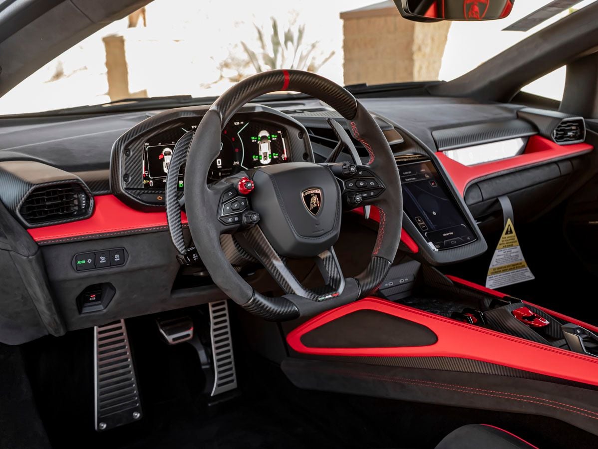 2026 Lamborghini Revuelto Base