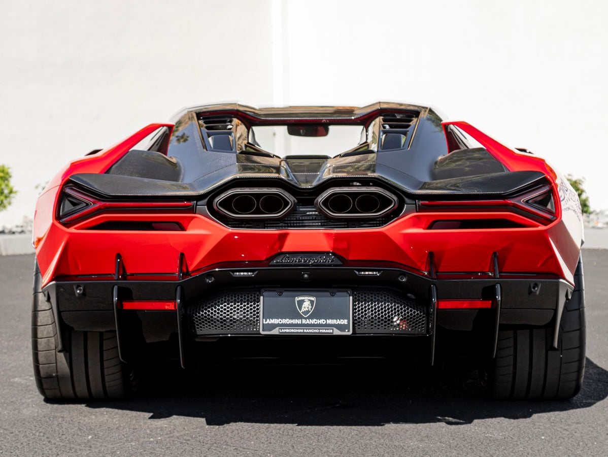 2026 Lamborghini Revuelto Base