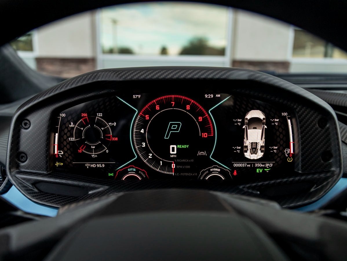 2026 Lamborghini Revuelto Base