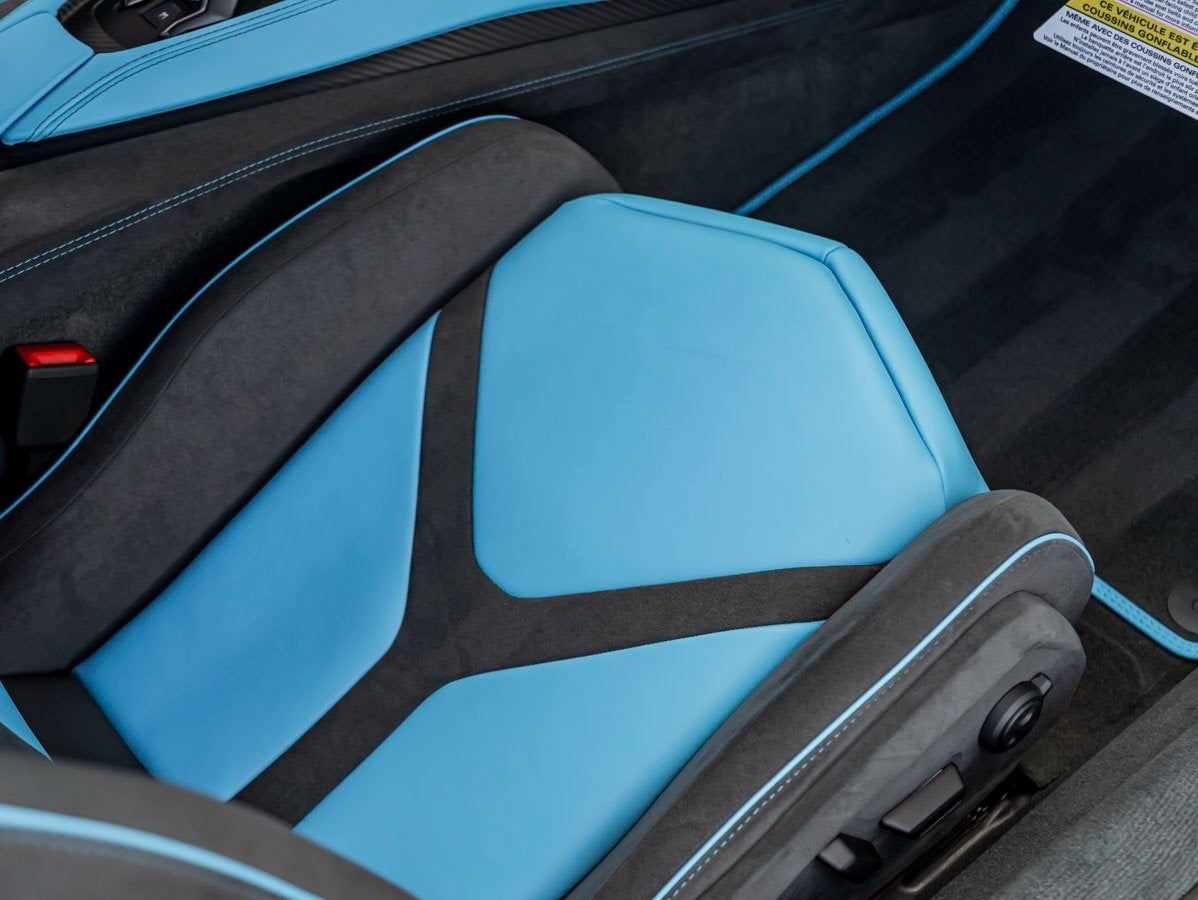 2026 Lamborghini Revuelto Base