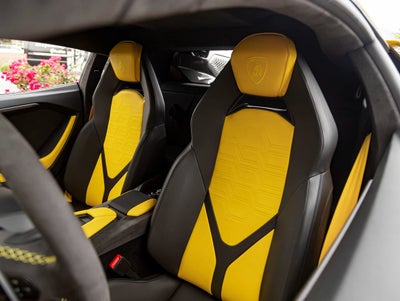 2026 Lamborghini Revuelto Base