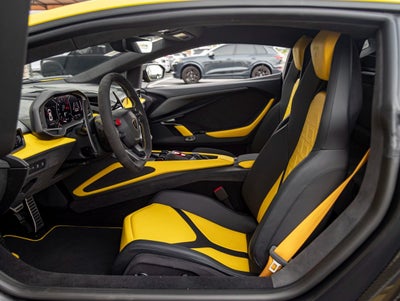 2026 Lamborghini Revuelto Base