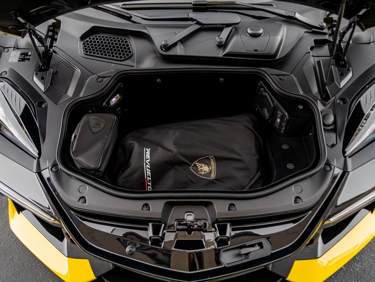 2026 Lamborghini Revuelto Base